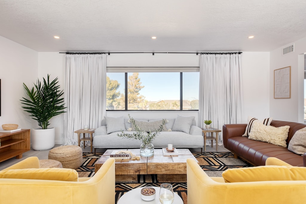 Views of Joshua Trees out your window!