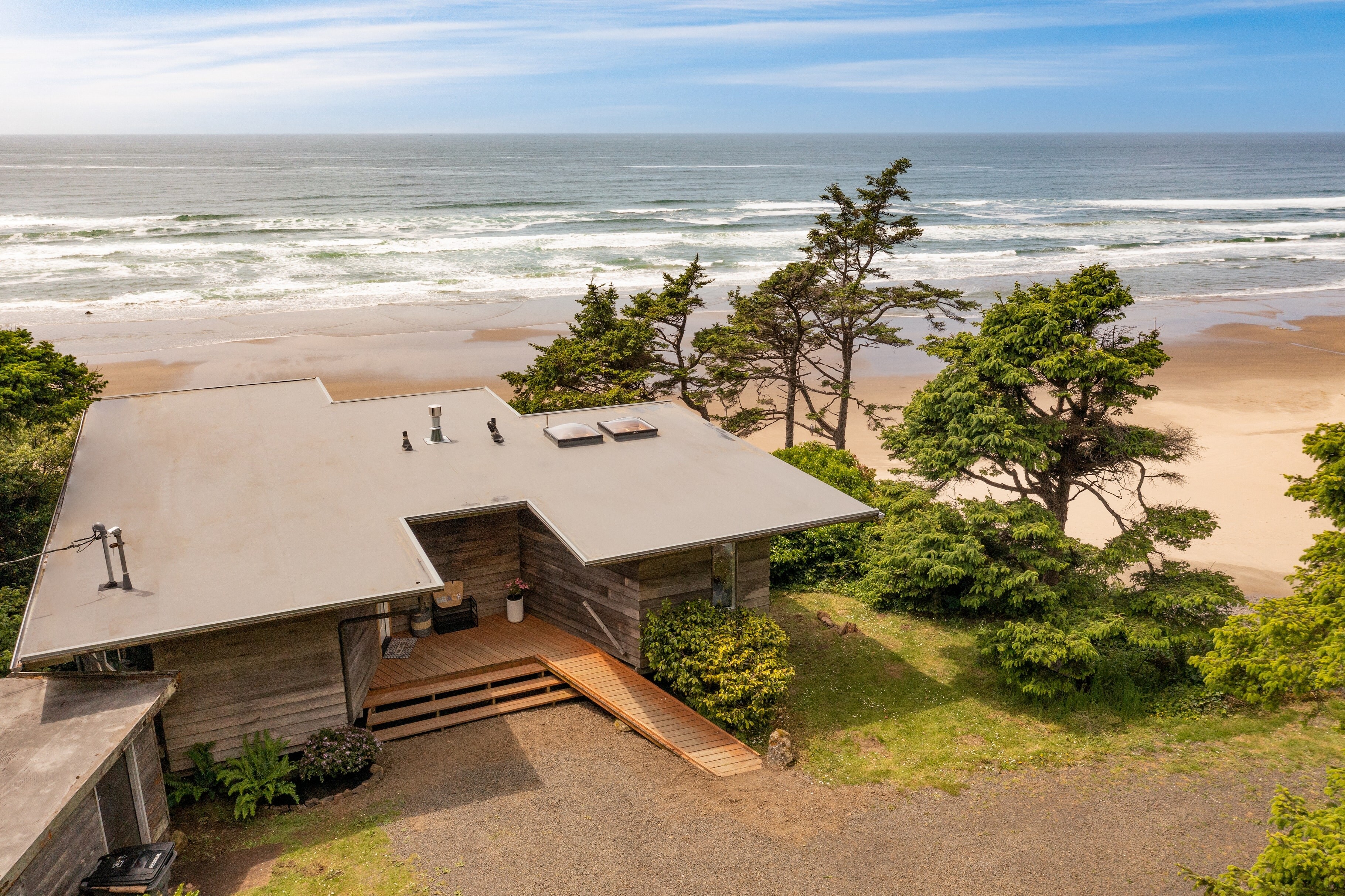 Your beachfront retreat is waiting.