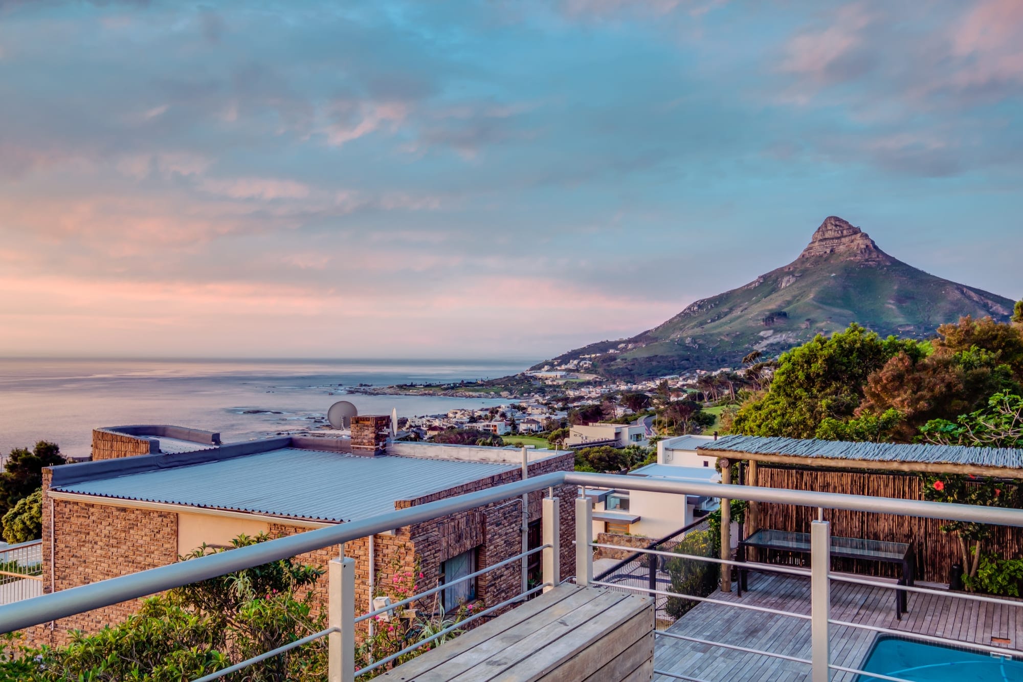 Property Image 1 - Camps Bay Holiday Villa with Sunset Views