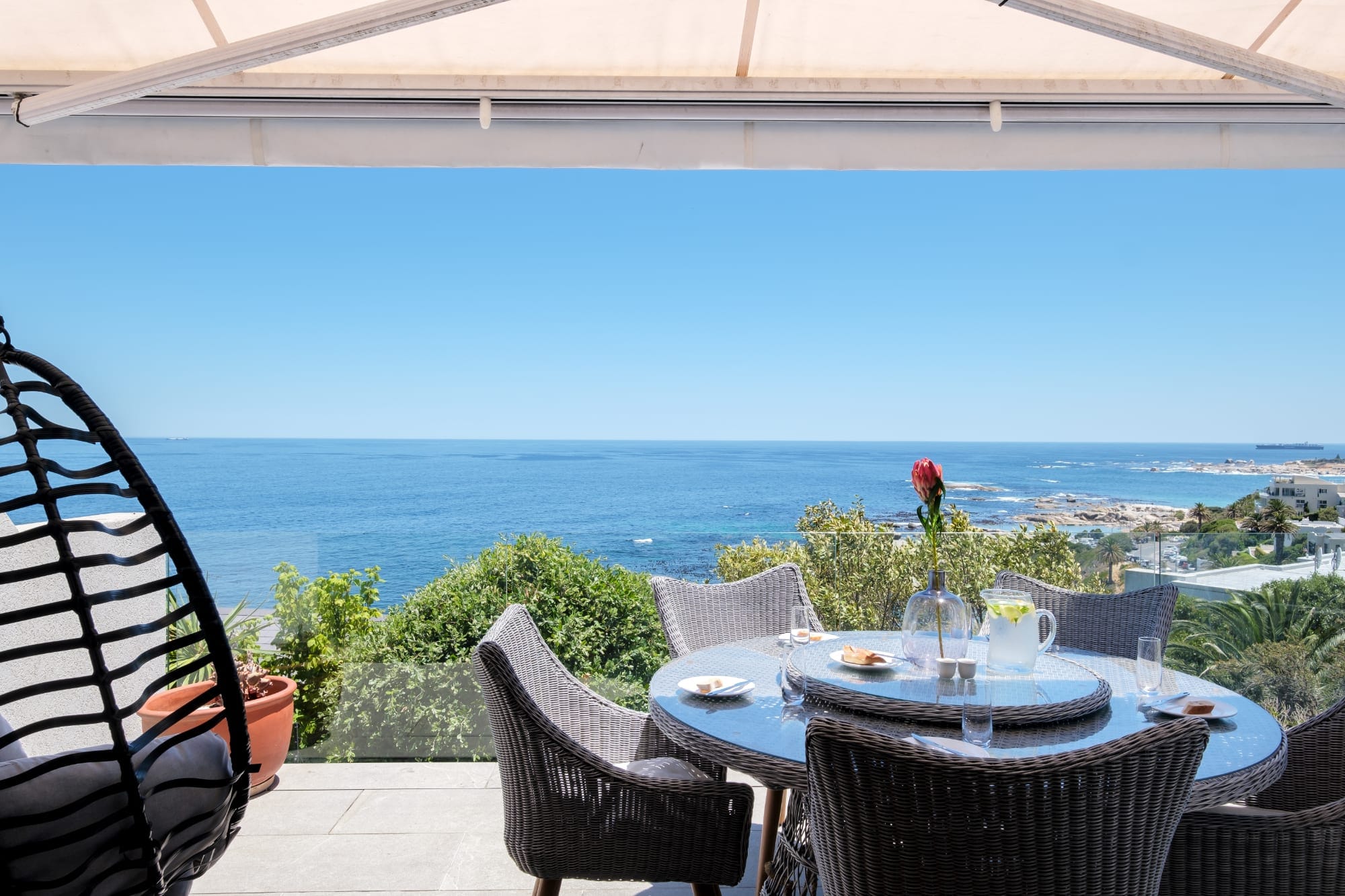 Property Image 1 - Beachy Apartment w Pool and Ocean Views Beach Steps