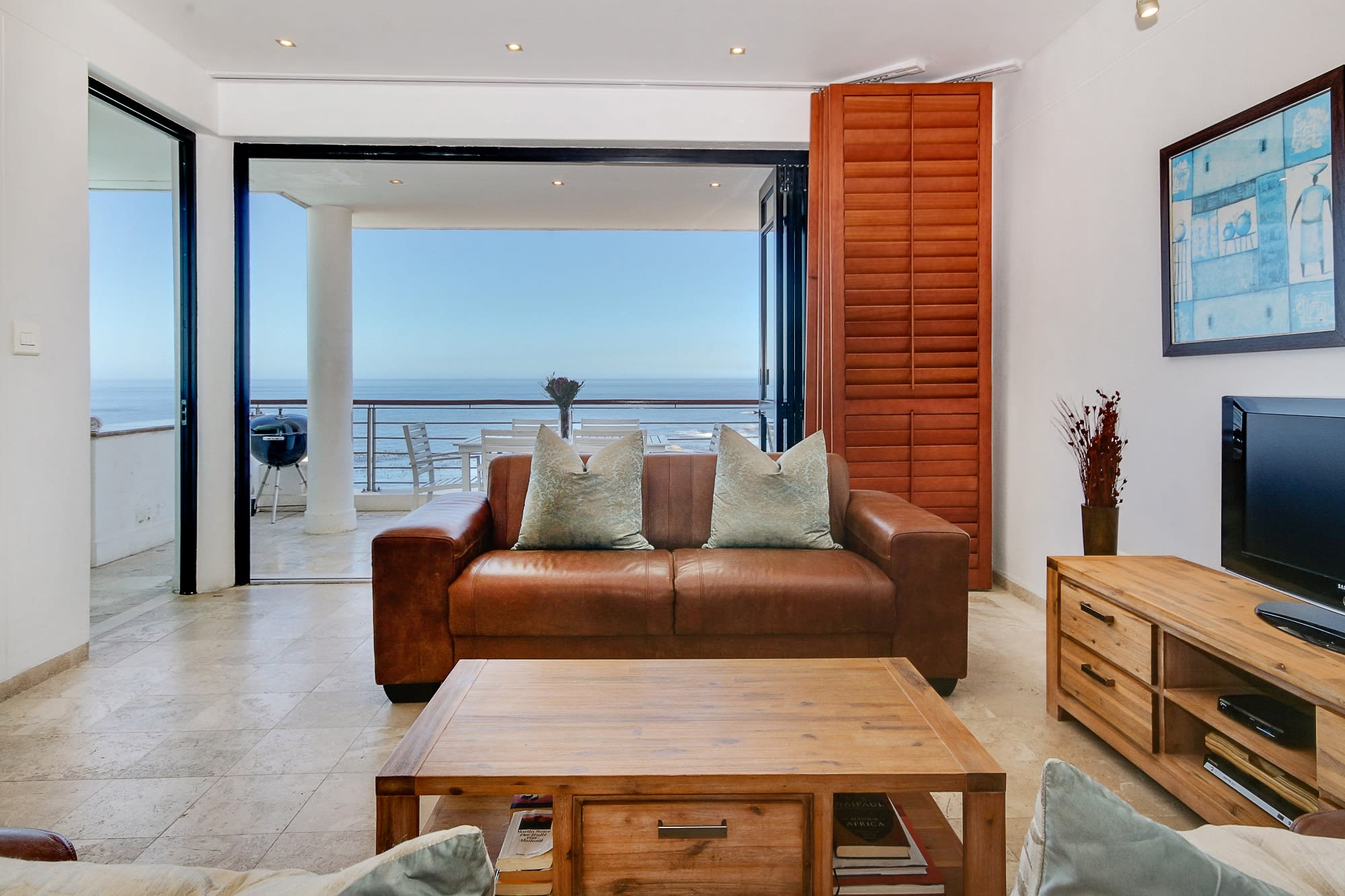 Property Image 2 - Secure Camps Bay Apartment w Pool and Views Bali C