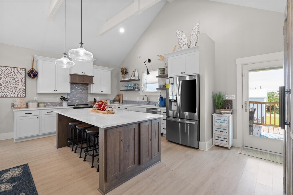 Cast Away Fully Equipped Kitchen