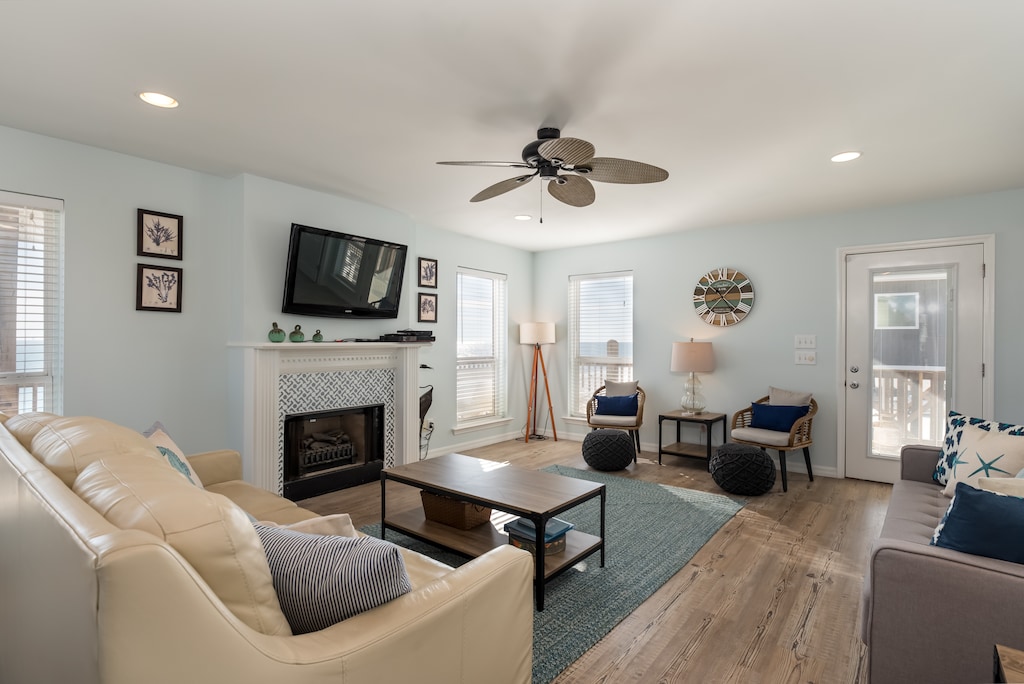 Gulf View Living Room Pet Friendly Island Escape