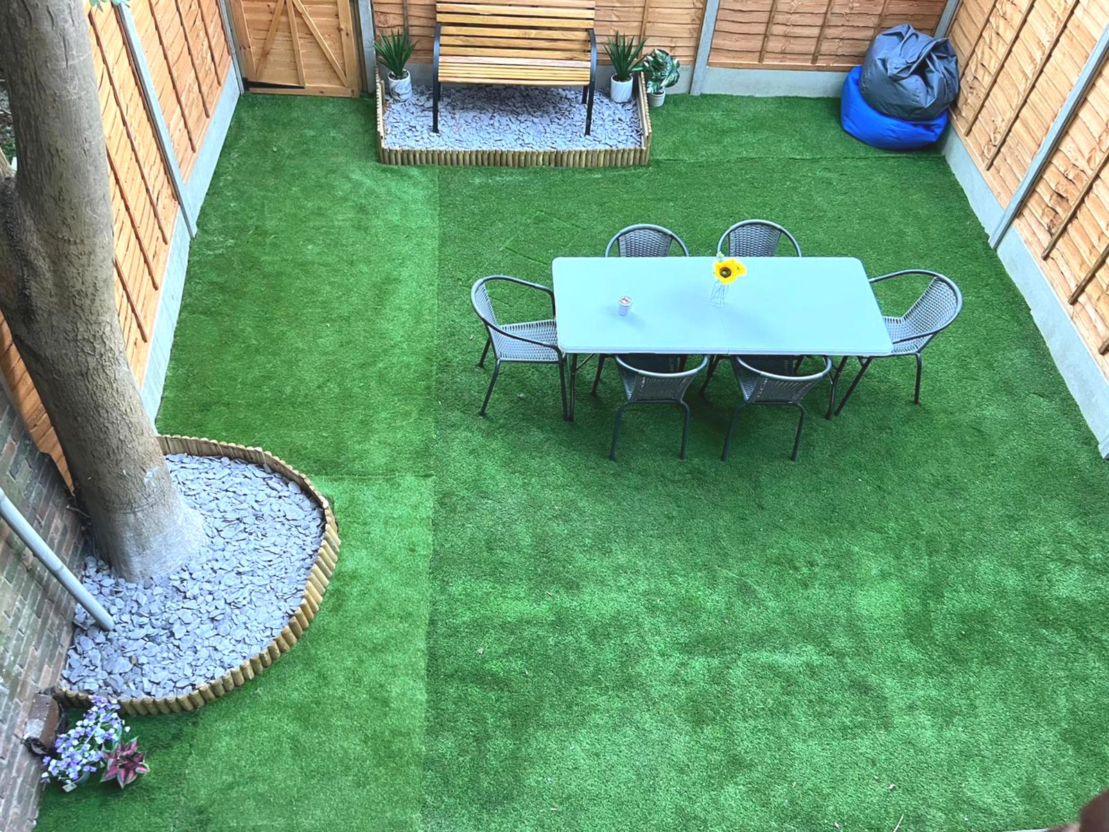 Urban Chic 4Bedroom/2Bathroom Duplex Flat with FREE WIFI & Parking