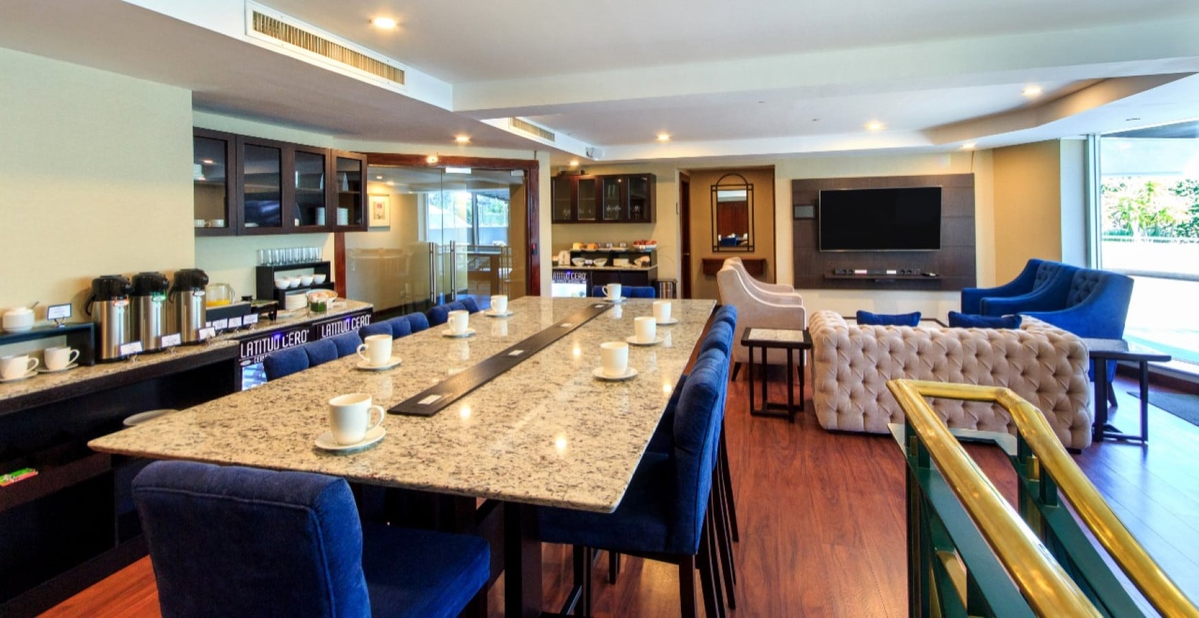 ONE BEDROOM SUITE ONE BEDROOM SUITE