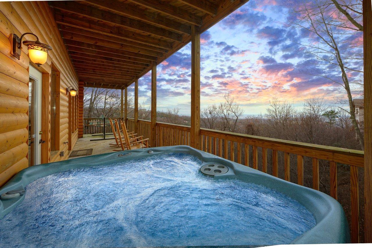 Emerald City Lights #203- Hot Tub with A Mountain View