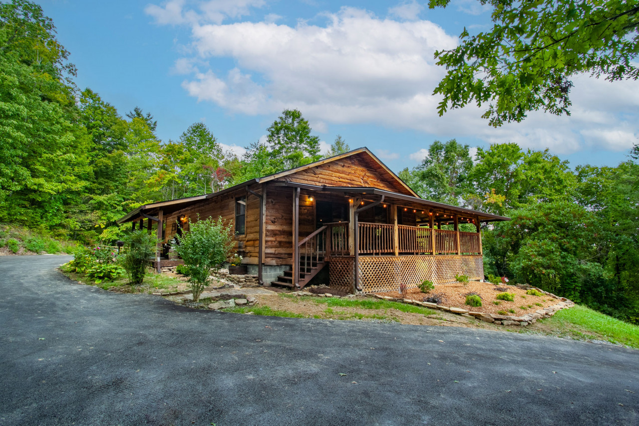 Property Image 1 - Forest Home - Hot Tub, Fire Pit & Pool Table!