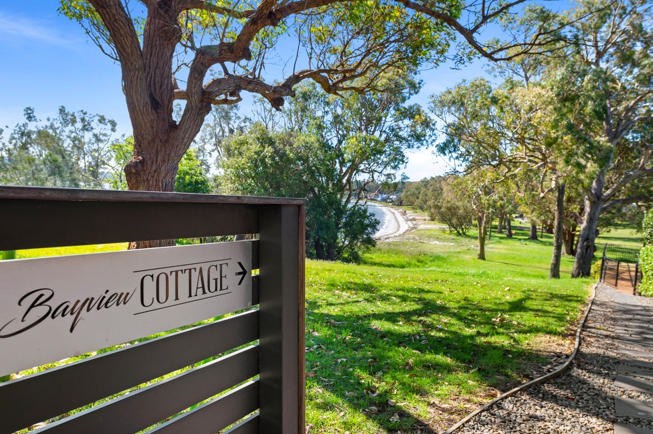 Property Image 2 - Bayview Cottage