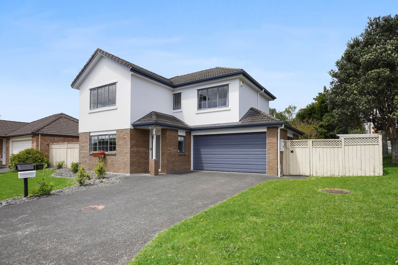 Property Image 2 - Spacious Family Home | Fully Fenced Yard + Netflix