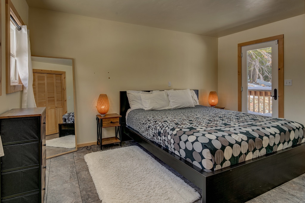 Bedroom with King bed