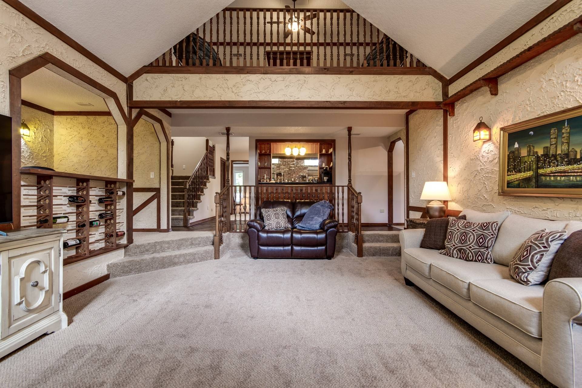 English Cottage Pool Home -- Florida Style!