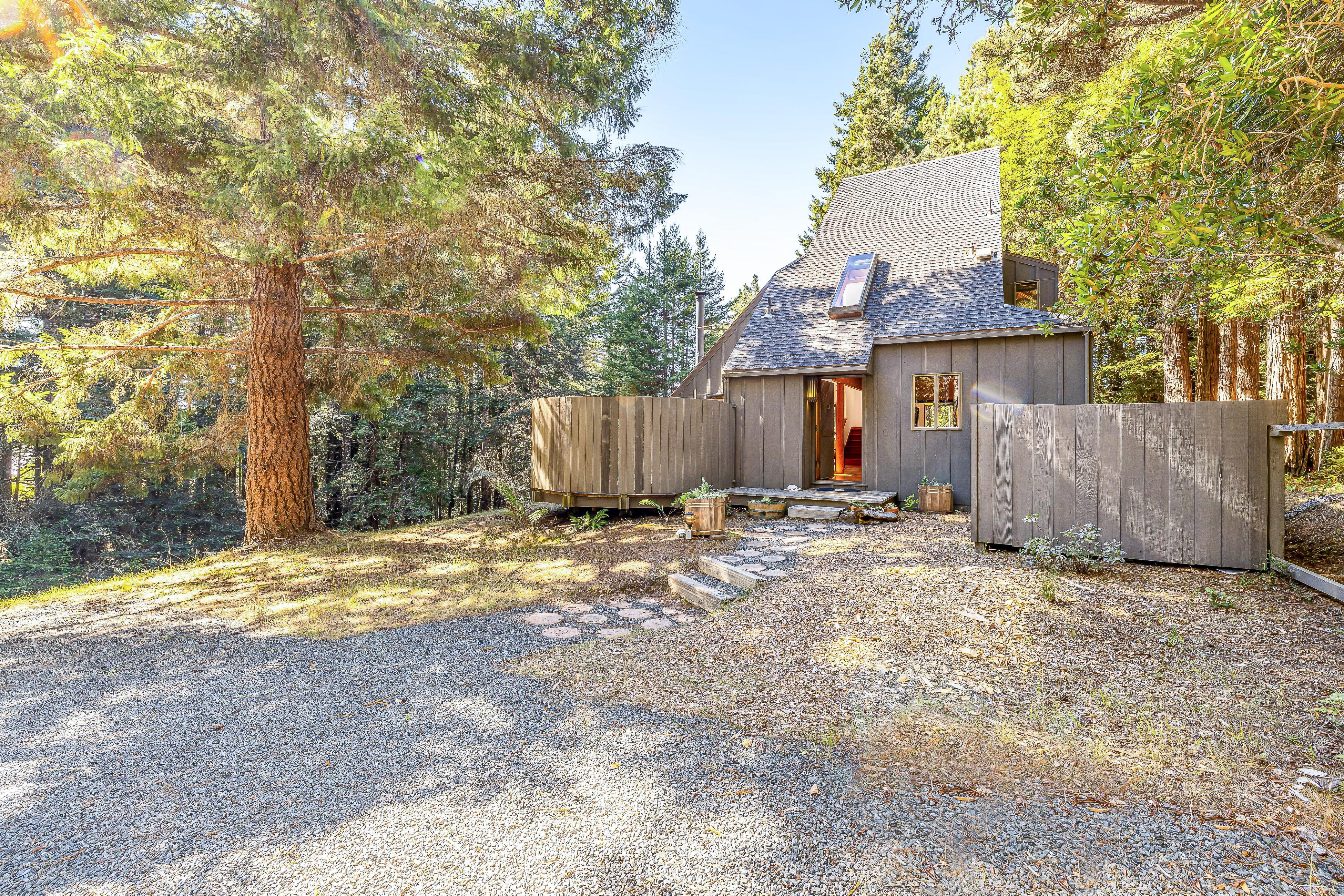 Property Image 1 - Timber Cottage