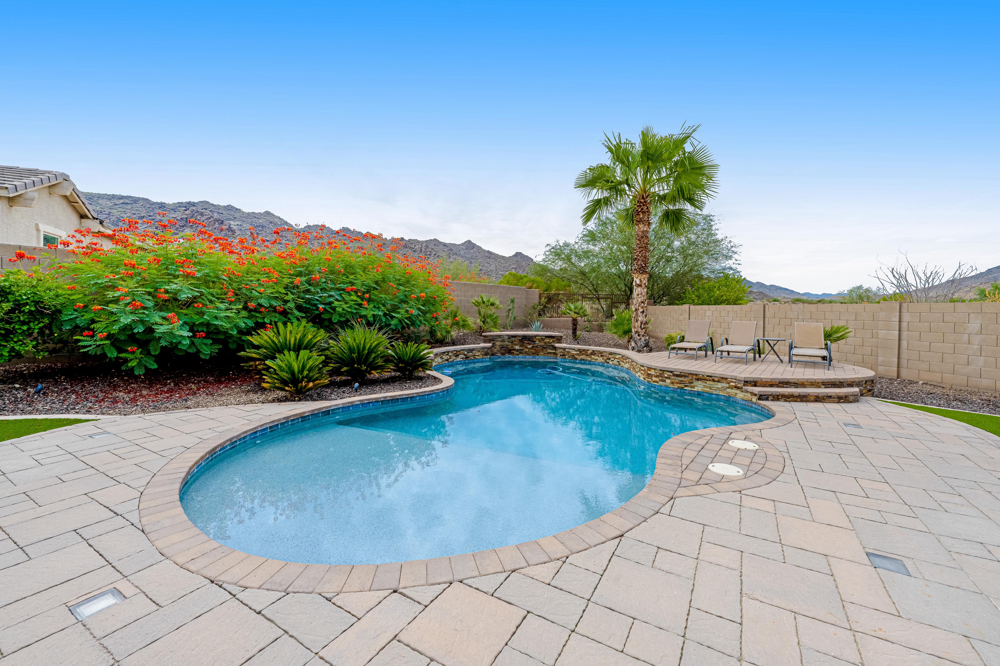 Property Image 2 - Oasis at South Mountain