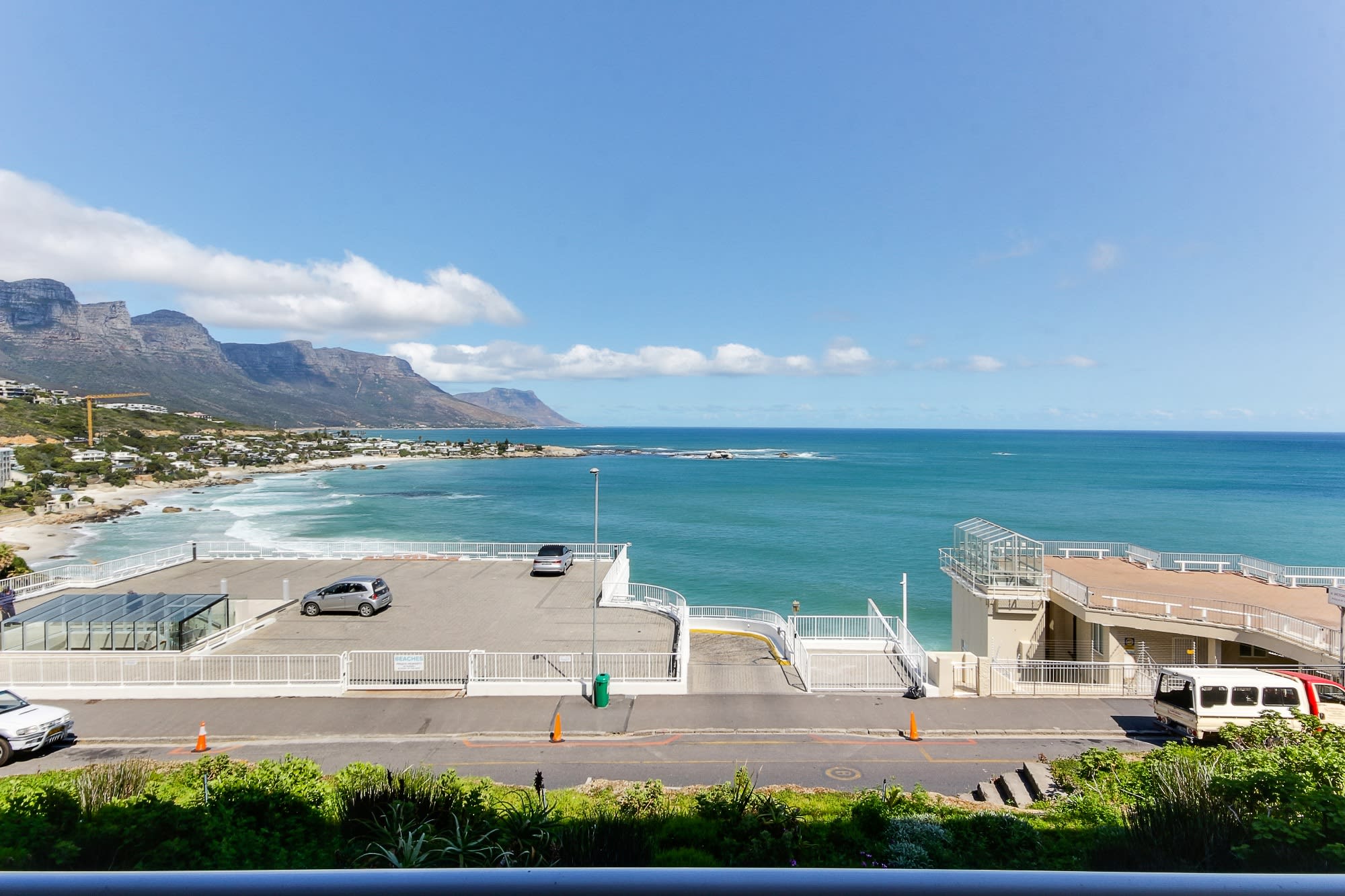 Property Image 1 - Modern Immaculate Apartment in Clifton, Cape Town