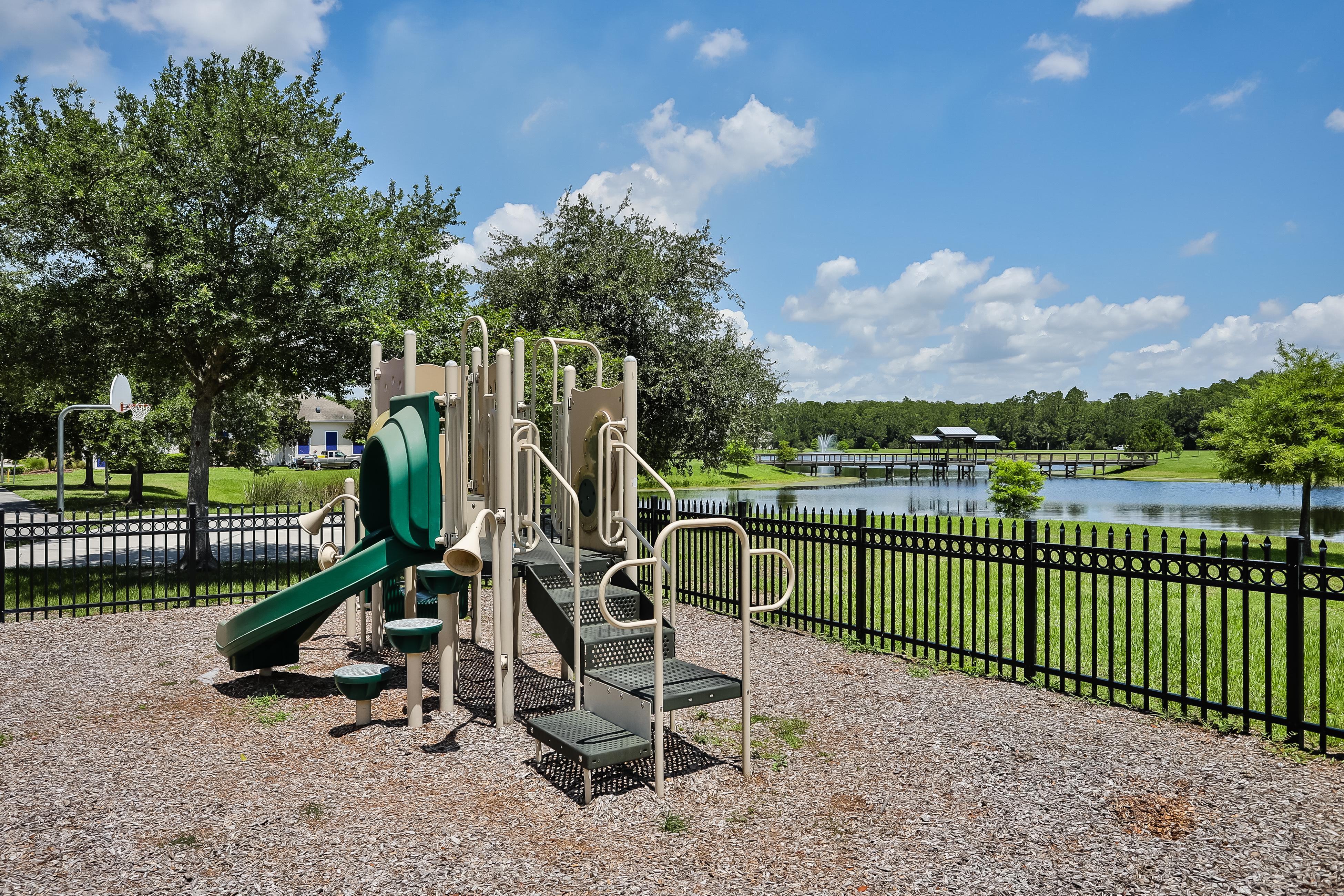 Vaca on The Pond - Trafalgar Village Resort Vaca on The Pond - Trafalgar Village Resort