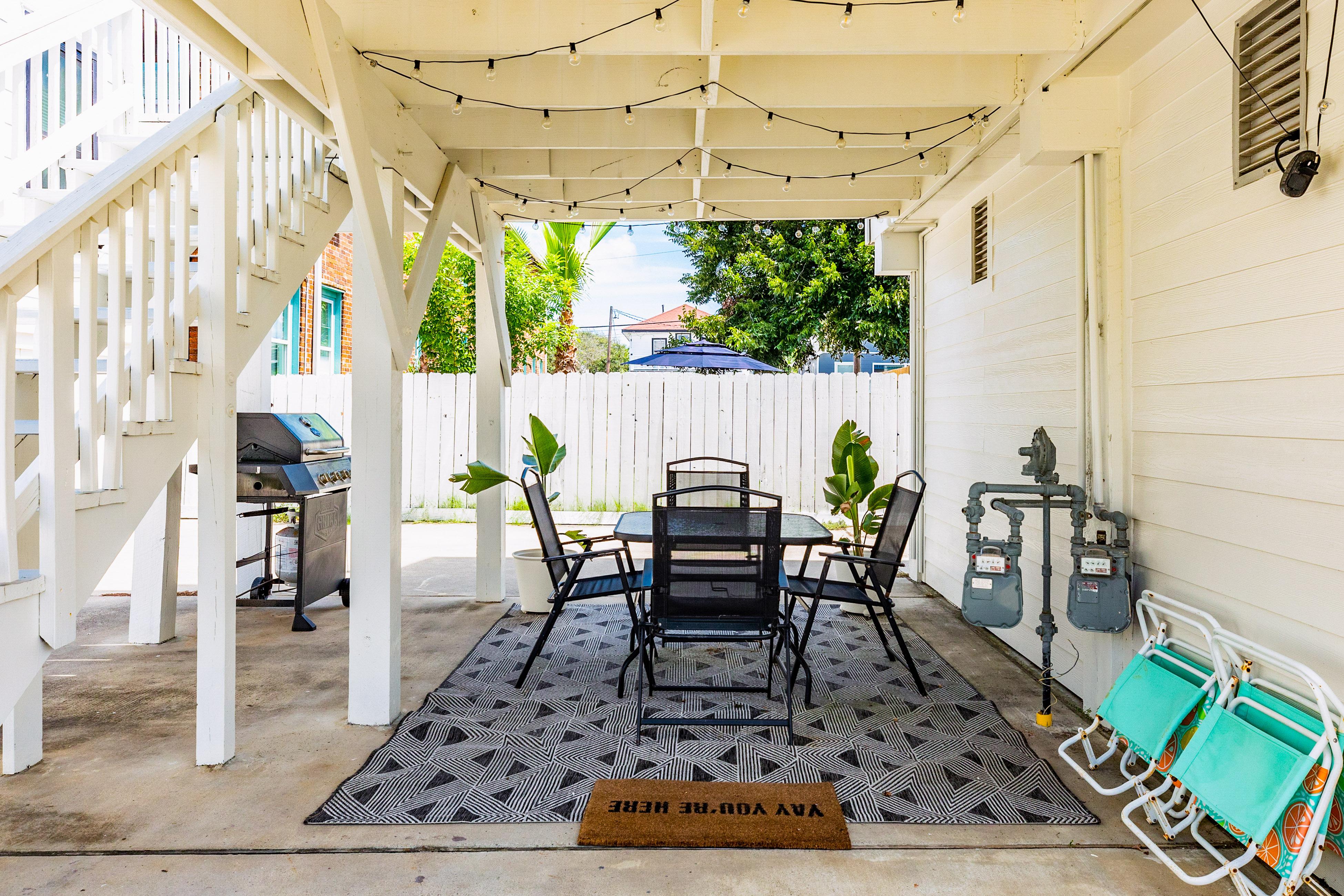 Soleil House - Unit B