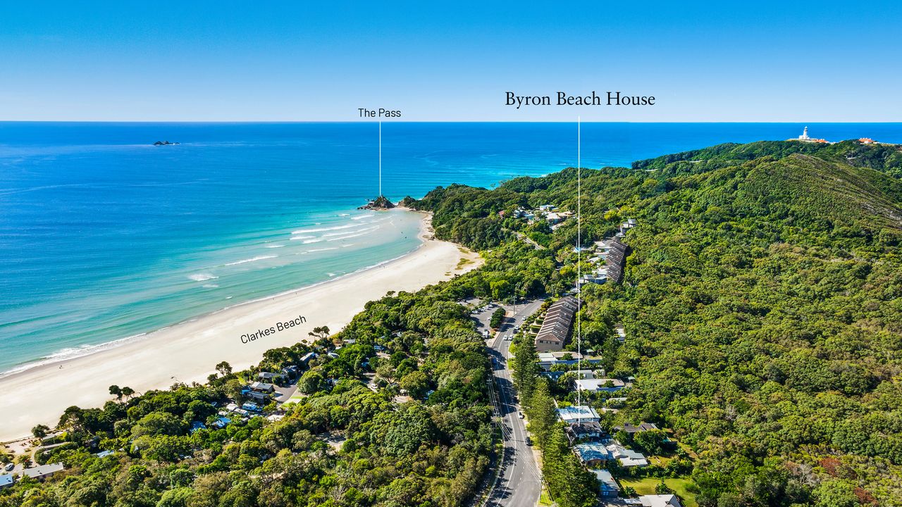 Property Image 1 - Luxurious Beach House in Byron Bay with Pool