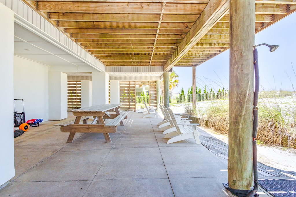 Trident House - Gulf Level Exterior 5