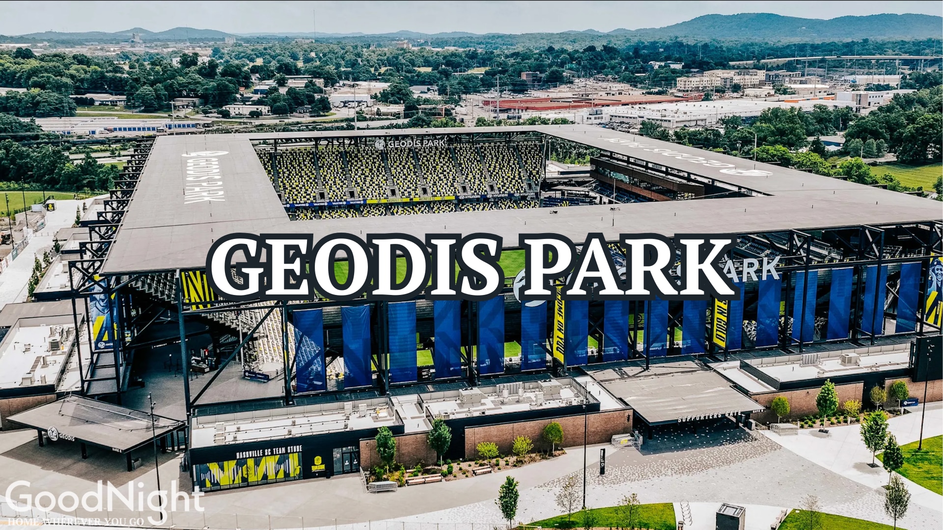 Majestic Manor-Private Hundred Acre Yard-Pool/Spa