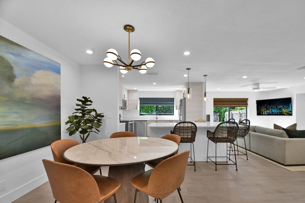 Dining options in this open plan kitchen