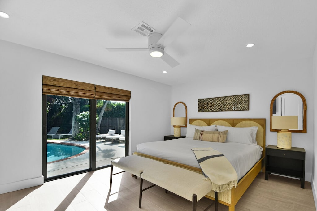 Bedrooms are supplied with quality linens, fresh towels and are immaculately clean for your arrival.