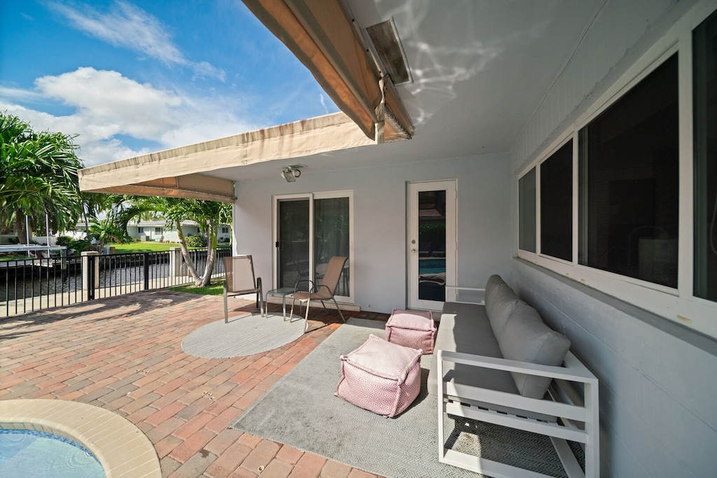 Sofa seating to relax outside