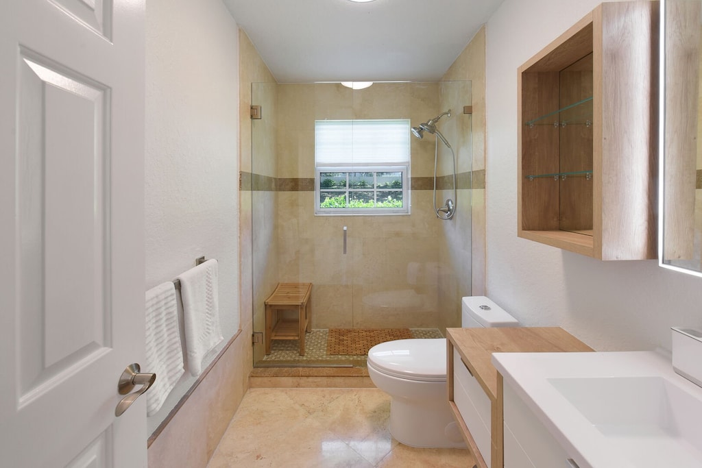 Bathroom 3
Very close to bedroom 3