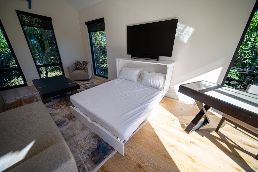 Pull out bed available if required.