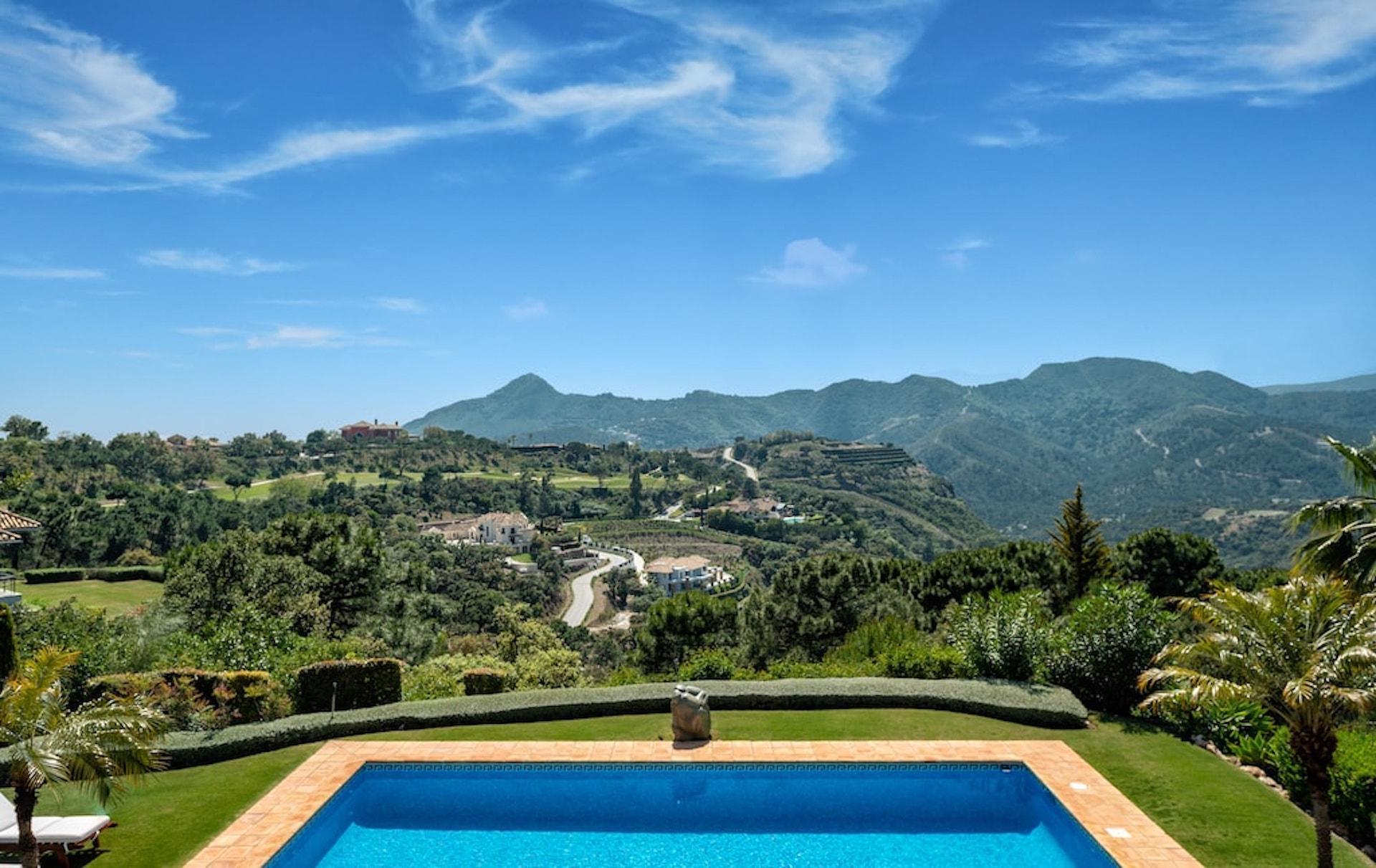 Property Image 1 - Prime Elegant Villa in Spain’s Private Residences
