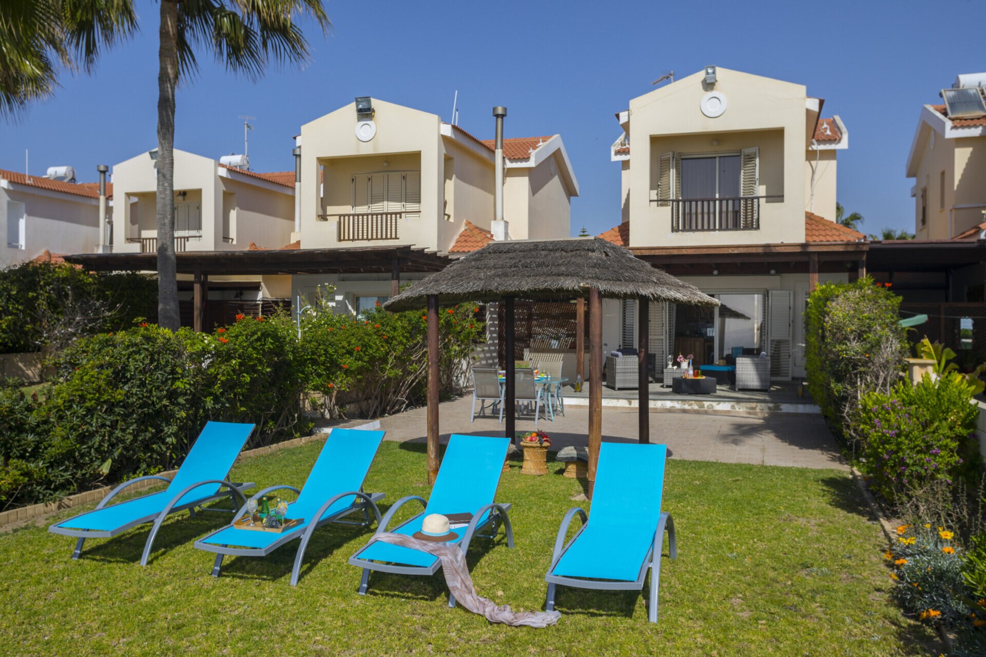 Property Image 2 - The Ultimate Guide to Renting Your Luxury 3 Bedroom Villa on the Beach, Larnaca Villa 1394