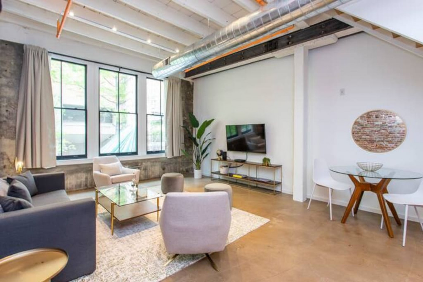 Property Image 1 - Inventors’ Loft - Stay in the Heart of it All!!