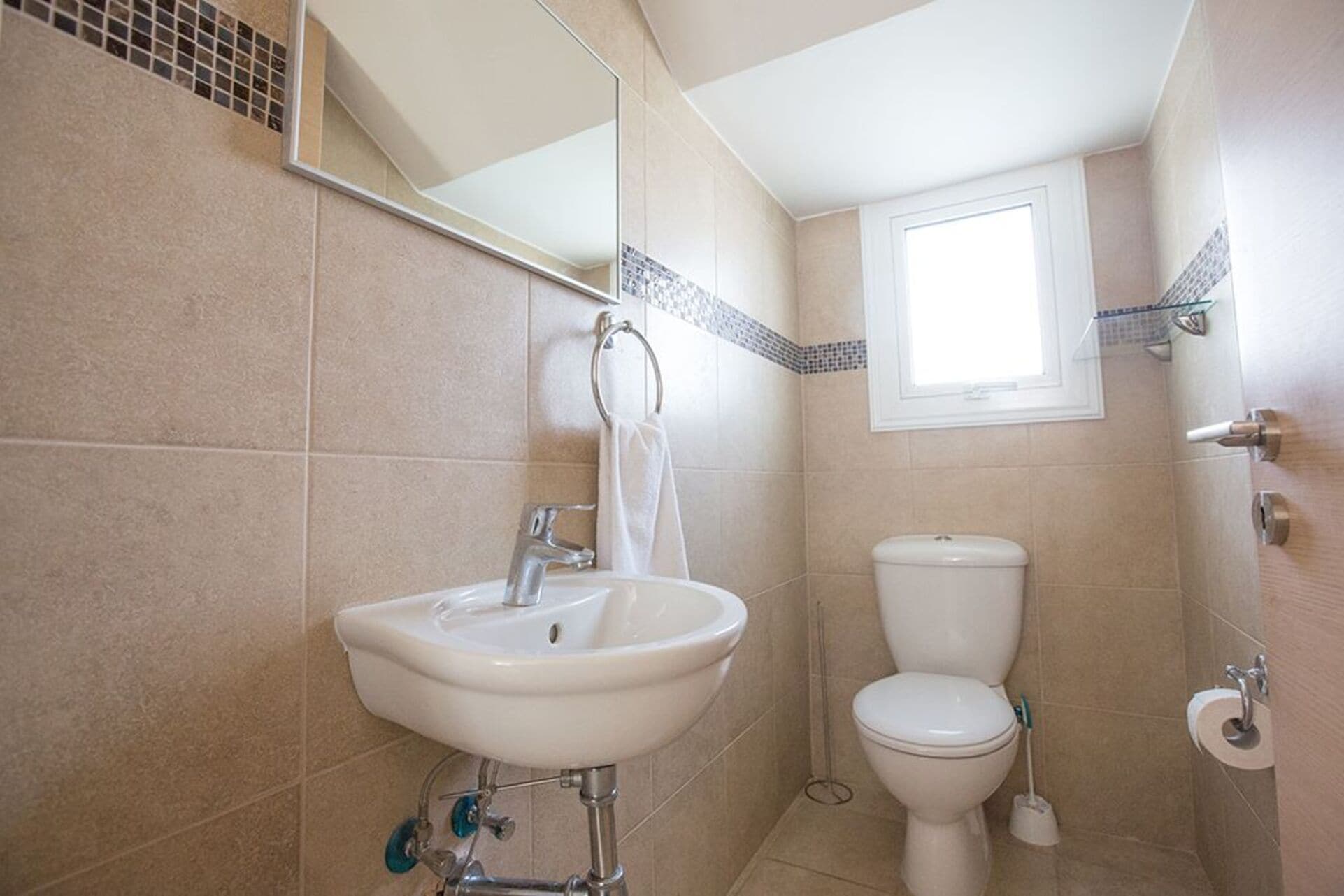 The Complete Guide to Renting Your Exclusive Holiday Villa in Protaras with Private Pool and Close to the Beach, Paralimni Villa 1325