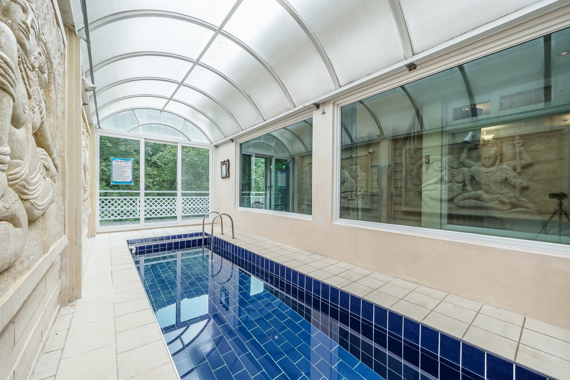 Property Image 1 -  Exotic private pool villa 2