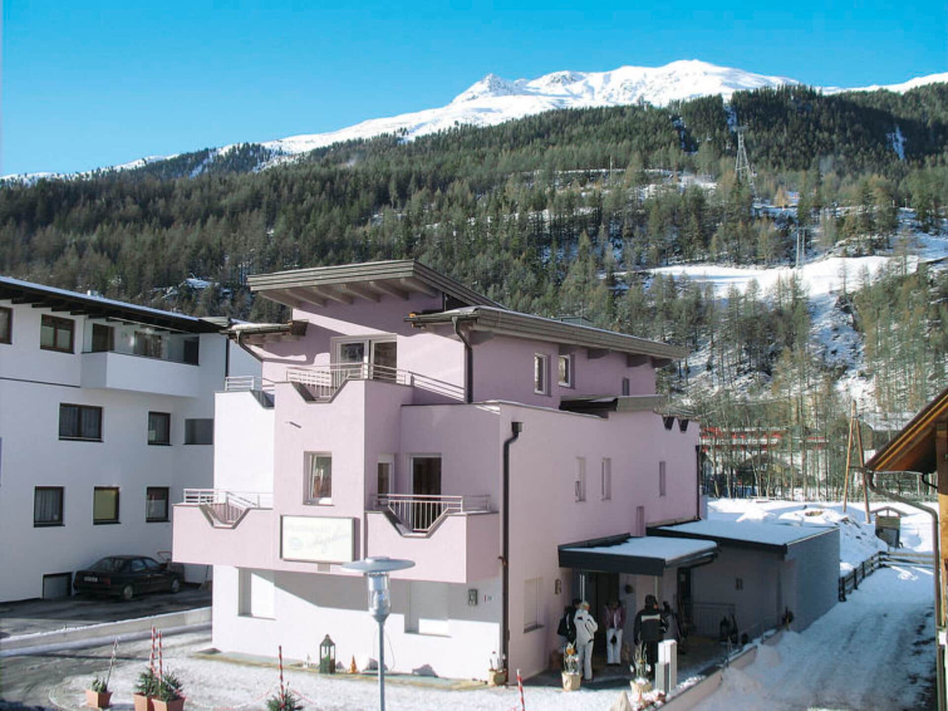 Property Image 1 - Luxury 1 Bedroom Villa, Tirol Villa 1004