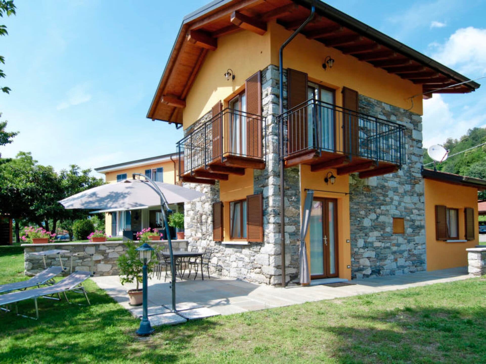 Property Image 1 - You will love this Luxury 1 Bedroom Villa, Lago d’Orta Villa 1000