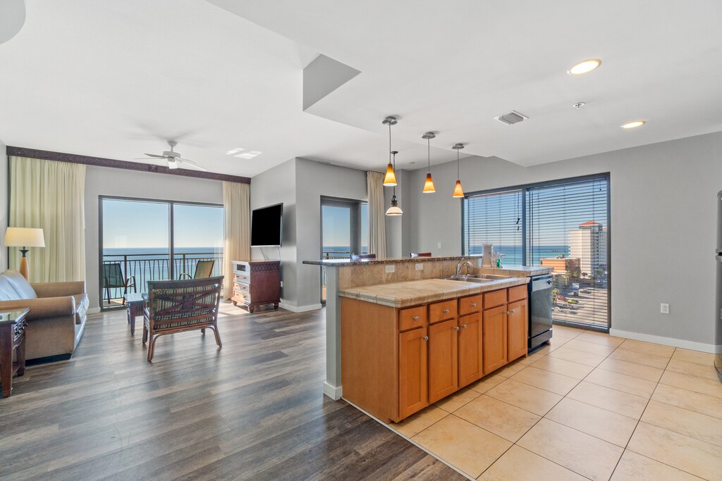 Panama City Beach Condo Unit 903 (9)