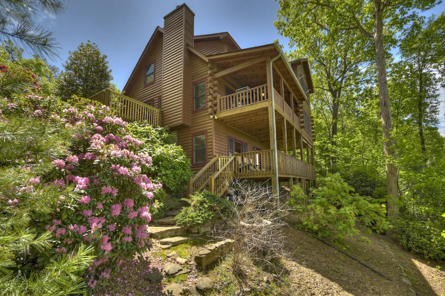 Property Image 1 - Hoot Owl Cabin - Book 2 get 3rd night free!