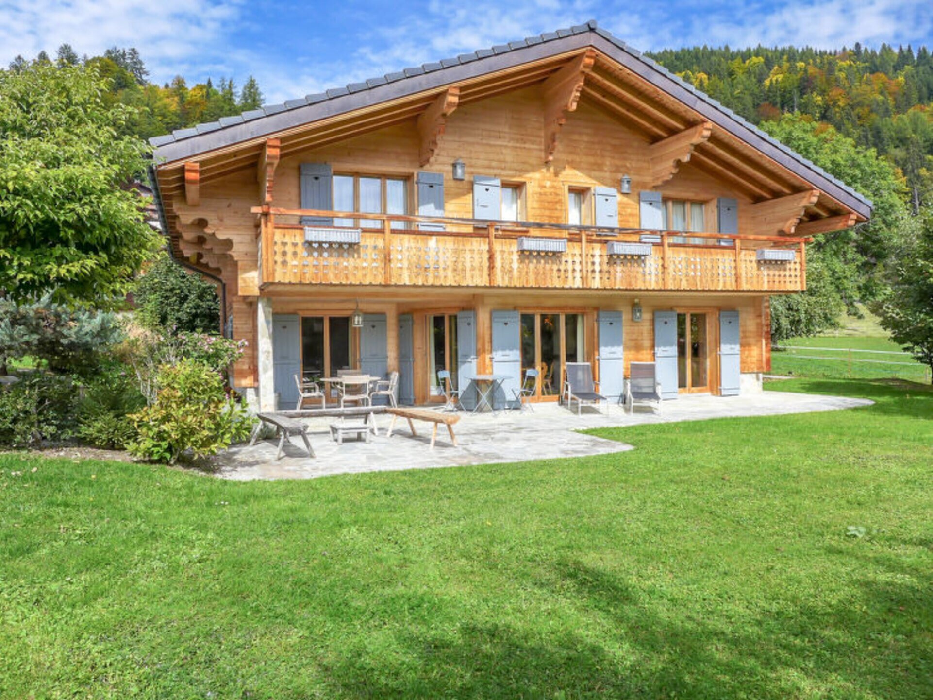 Property Image 1 - Chalet with Majestic Views, Vaud Chalet 1003