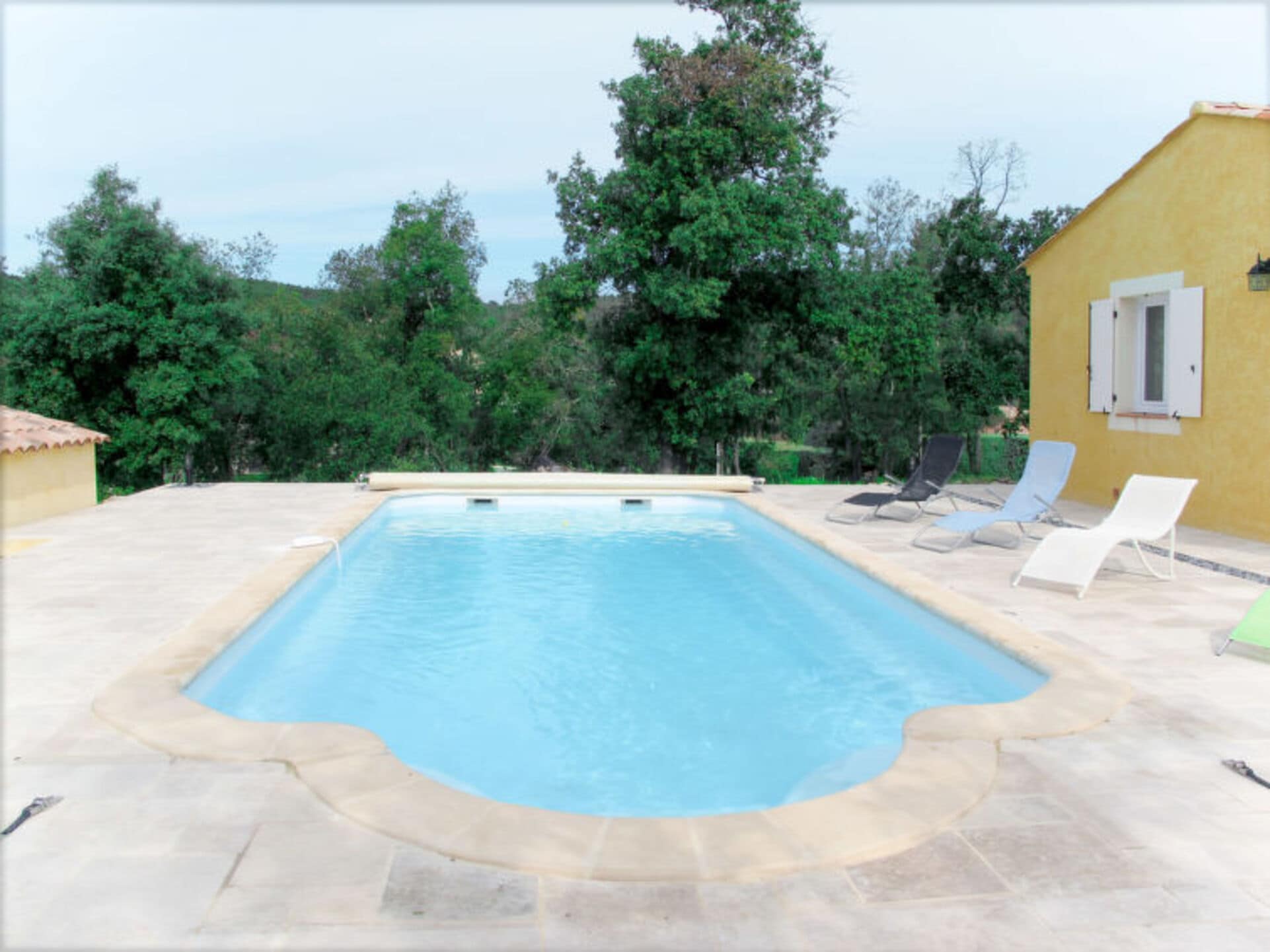 Property Image 2 - Villa with First Class Amenities, Provence-Alpes-Côte d’Azur Villa 1022