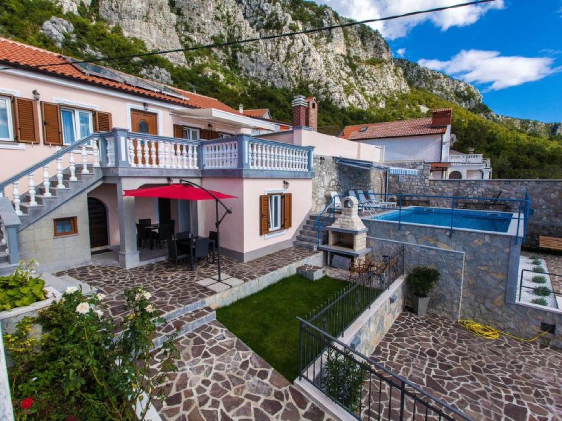 Property Image 2 - Luxury 2 Bedroom Villa, Primorsko-goranska županija Villa 1039