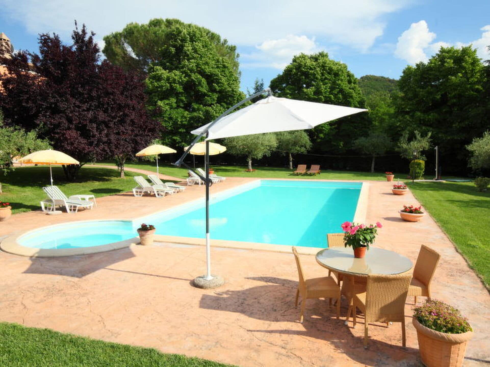 Property Image 2 - Villa with Majestic Views, Umbria Villa 1003