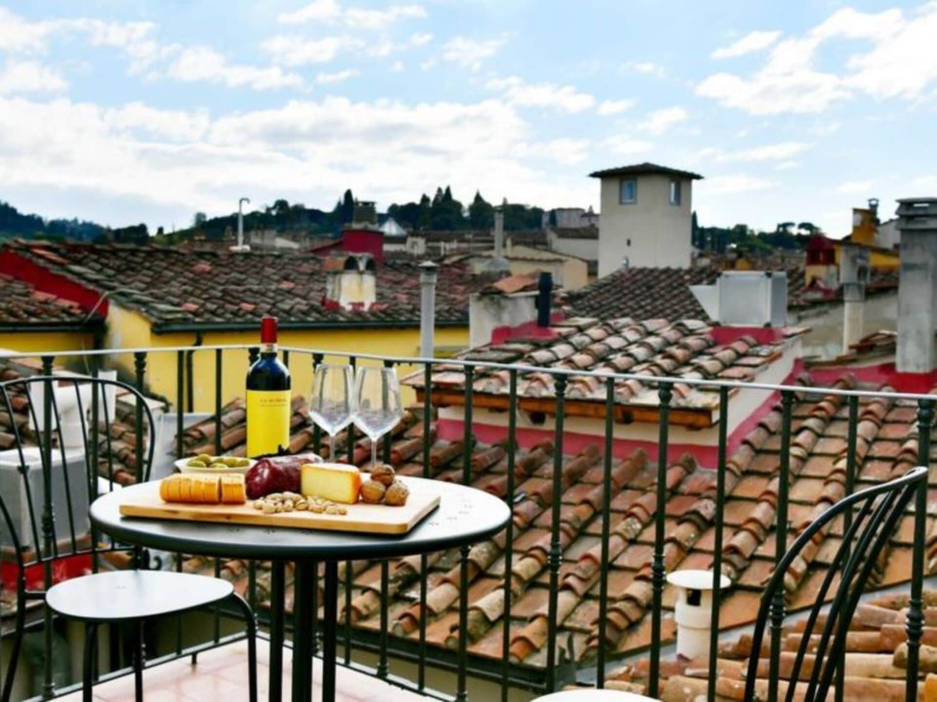 Property Image 2 - Exclusive 1 Bedroom Apartment, Firenze Città and surroundings Apartment 1012