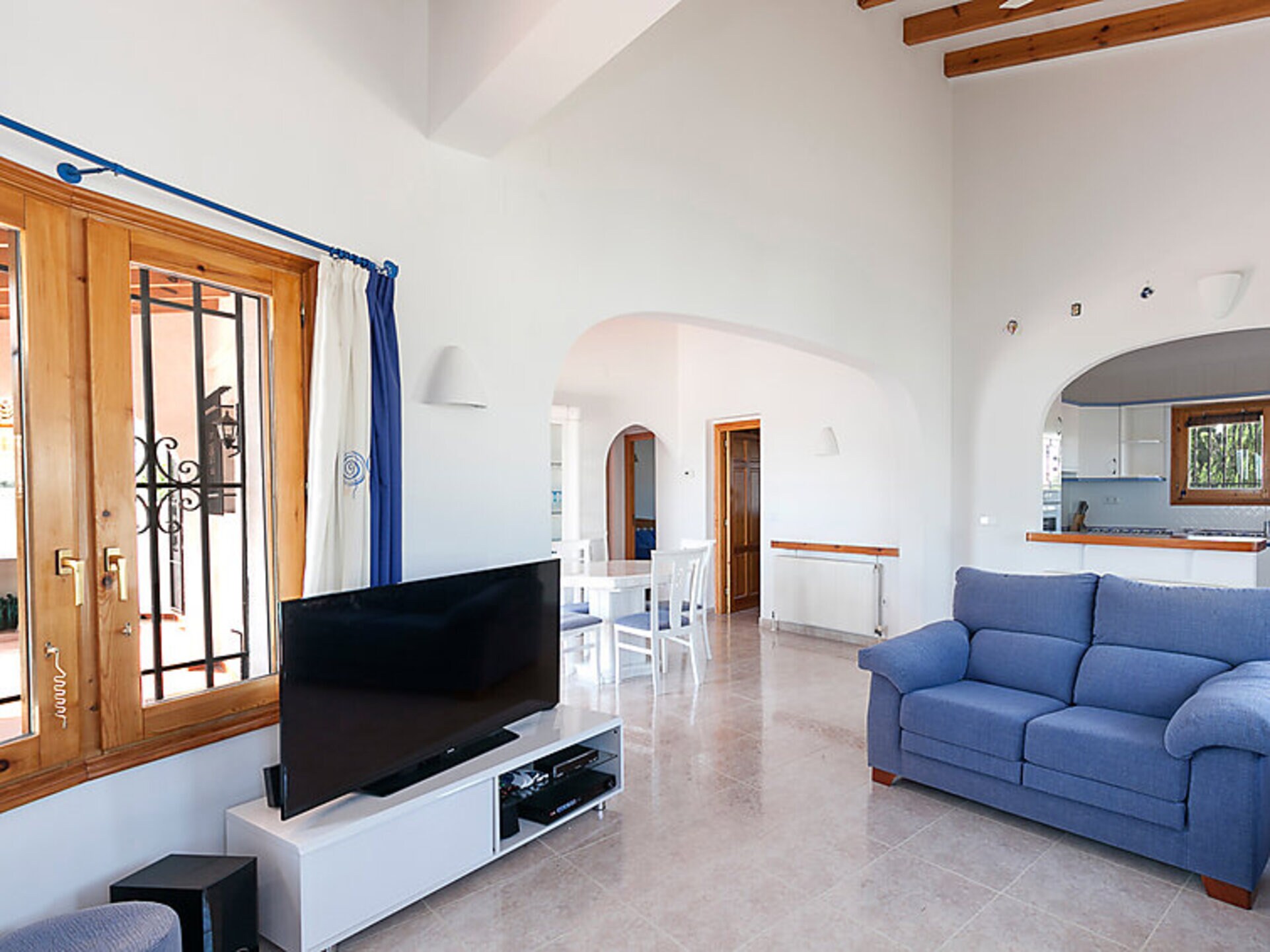 Property Image 2 - Rent Your Own Luxury Villa with 3 Bedrooms, Costa Blanca Villa 1080