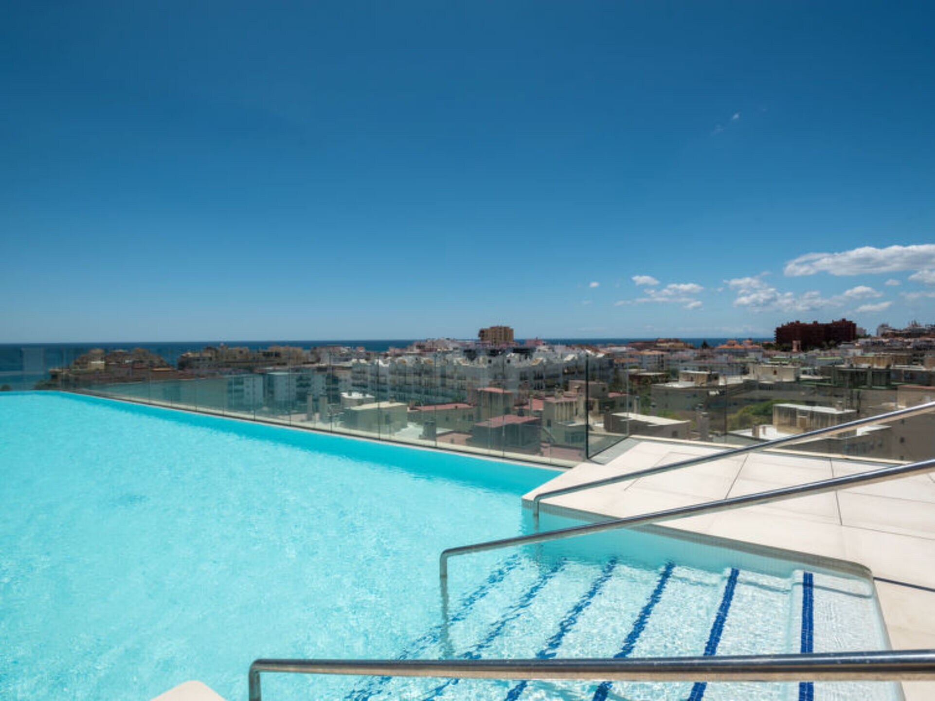 Property Image 2 - The Ultimate apartment with Stunning Views, Estepona Apartment 1199