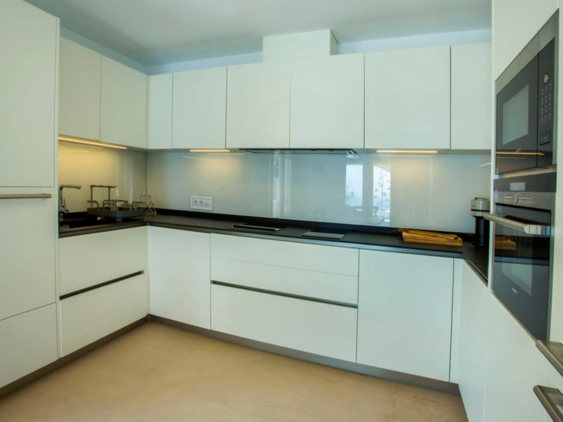 Breathtaking Views from This 5 Bedroom Villa,1119 Breathtaking Views from This 5 Bedroom Villa,1119