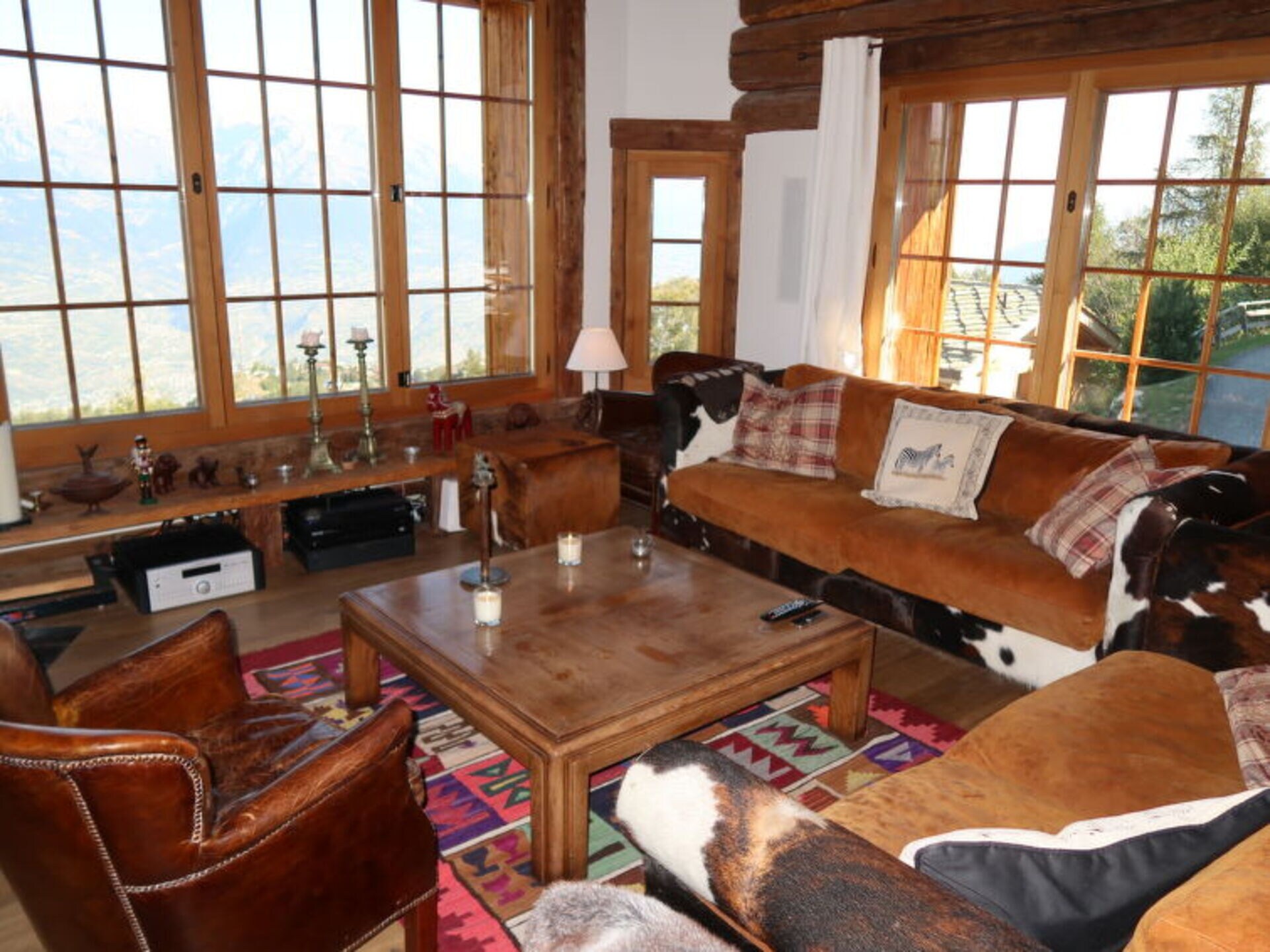 Property Image 2 - The Ultimate Chalet in an Ideal Location, Valais Chalet 1114