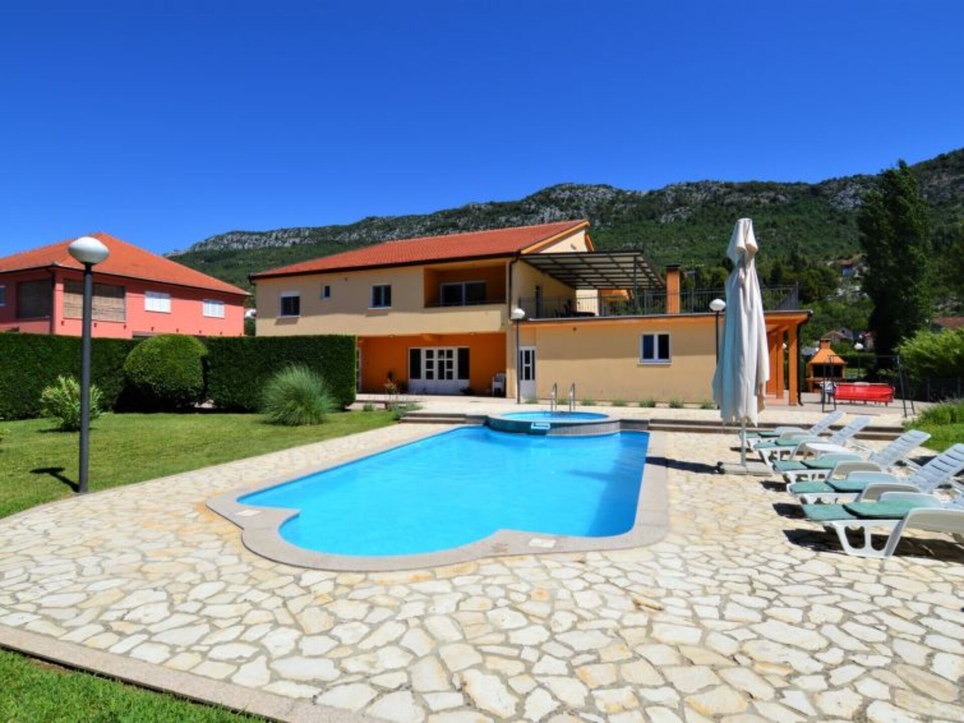 Property Image 1 - Luxury 6 Bedroom Villa, Splitsko-dalmatinska županija Villa 1048