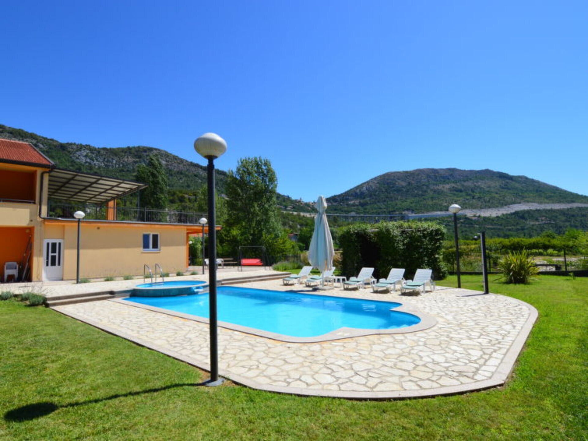 Property Image 2 - Luxury 6 Bedroom Villa, Splitsko-dalmatinska županija Villa 1048