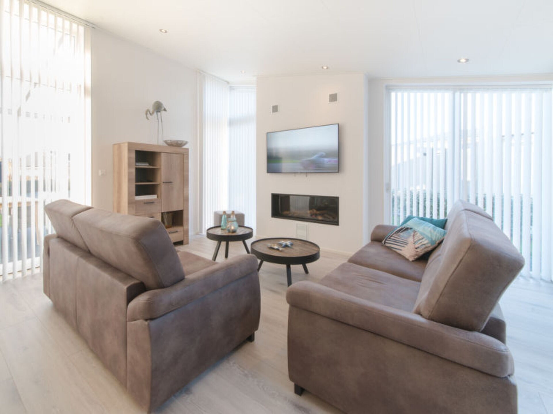 Property Image 2 - Rent Your Own Luxury Villa with 2 Bedrooms, Zeeland Villa 1075