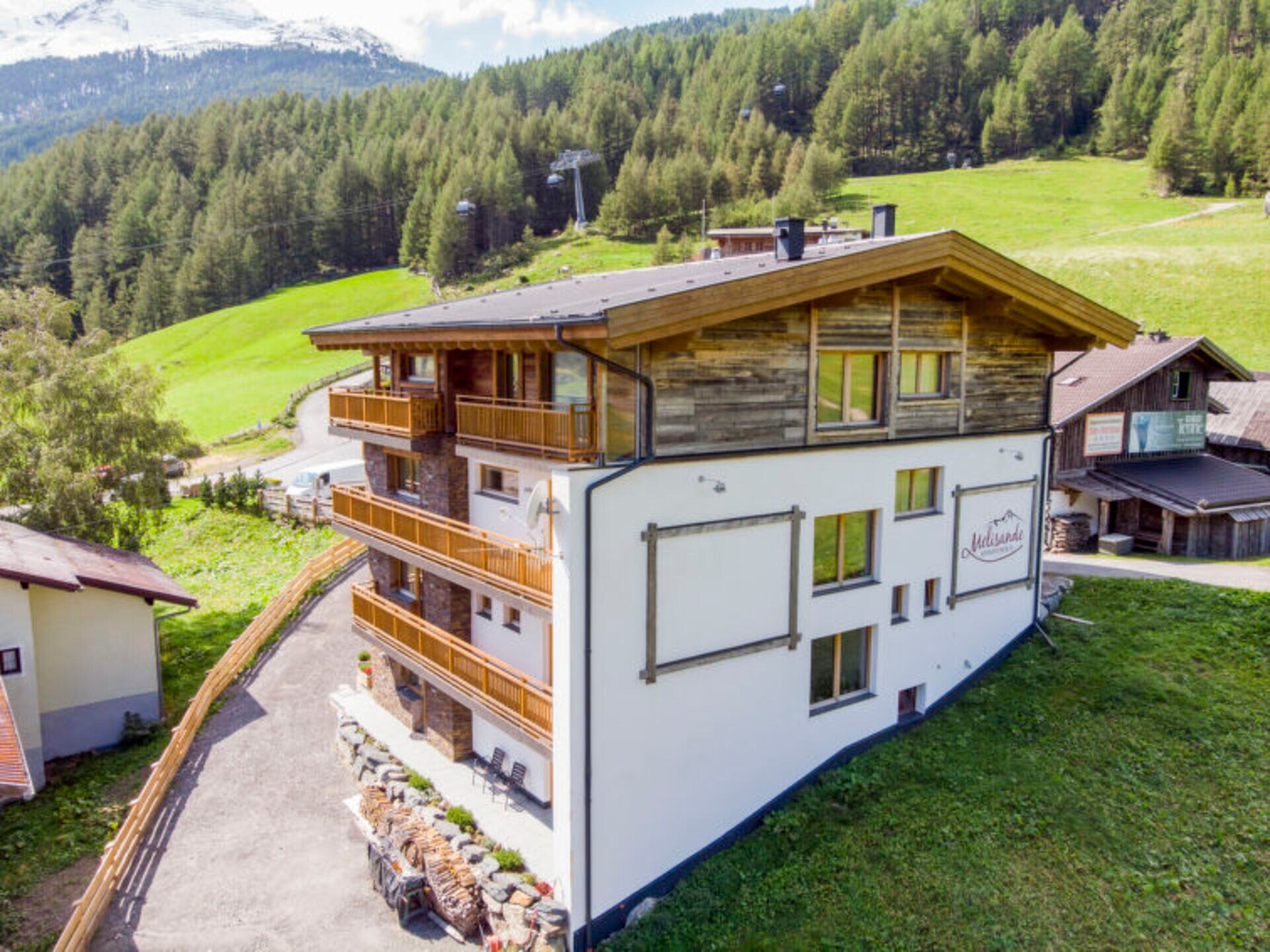 Property Image 1 - Villa with First Class Amenities, Tirol Villa 1200